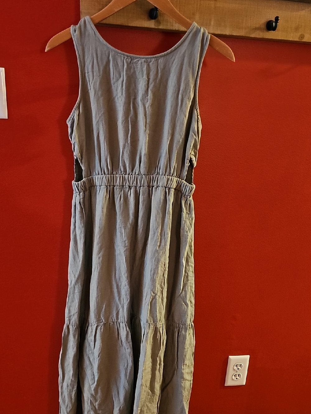 Women’s Sleeveless Tiered Maxi Dress - Light Green